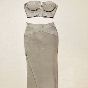 Nude thread icy silver zip skirt set.